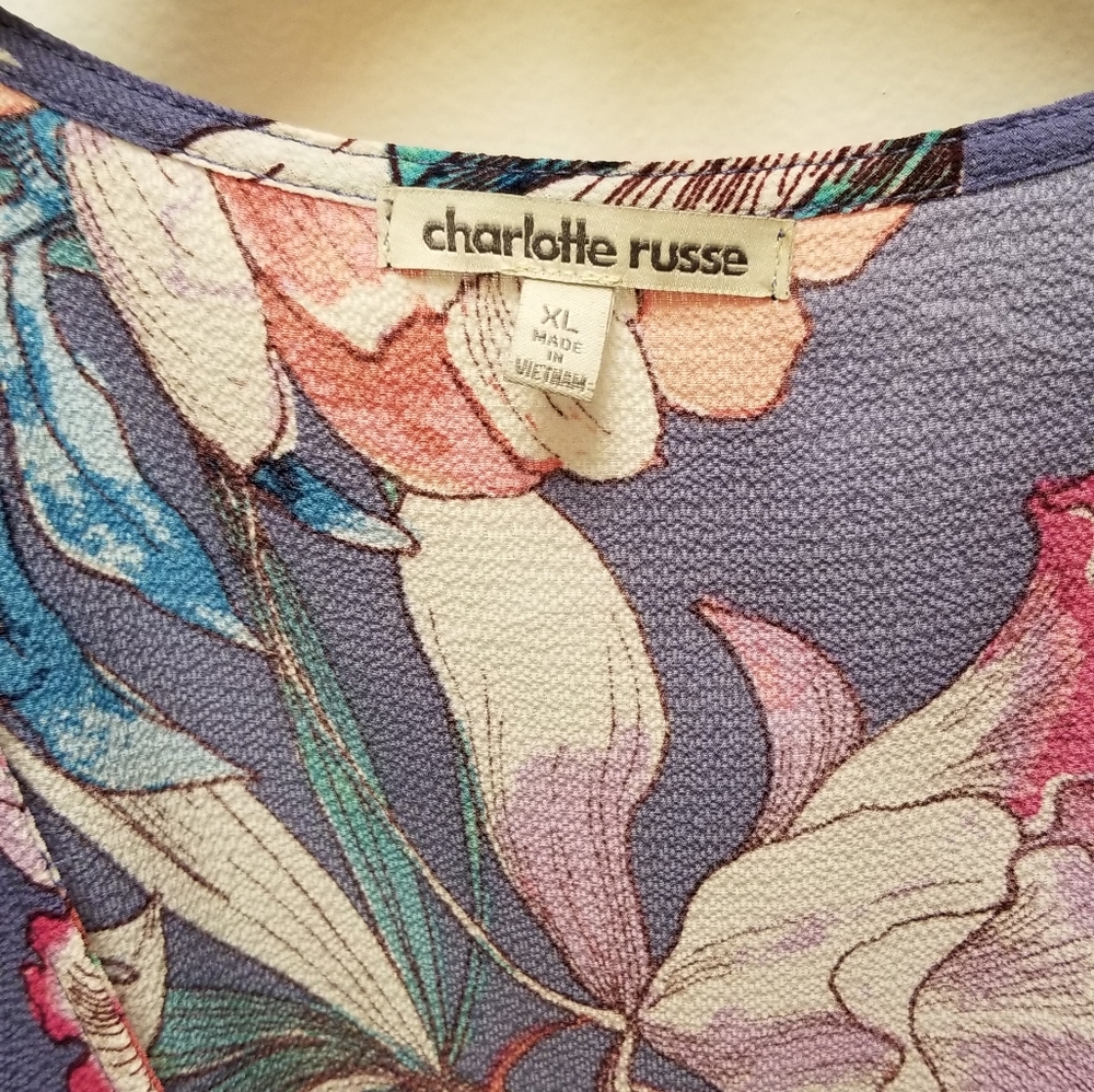 CHARLOTTE RUSSE DRESS - Picture 3 of 5